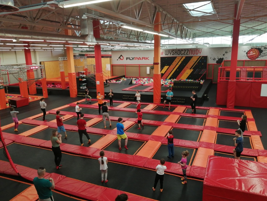 WYJAZD DO PARKU TRAMPOLIN „FLYPARK”